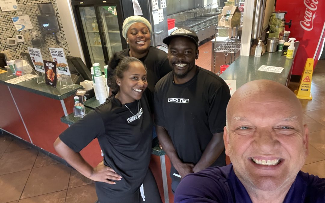 Desmán Ivy and team